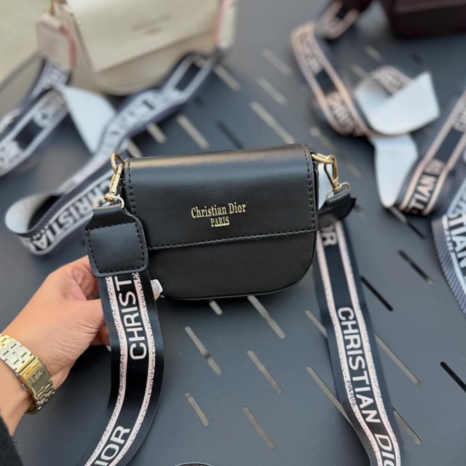 کیف دوشی زنانه مدل مینی بگ برند دیور Dior مناسب روزمره و مهمانی کد 418