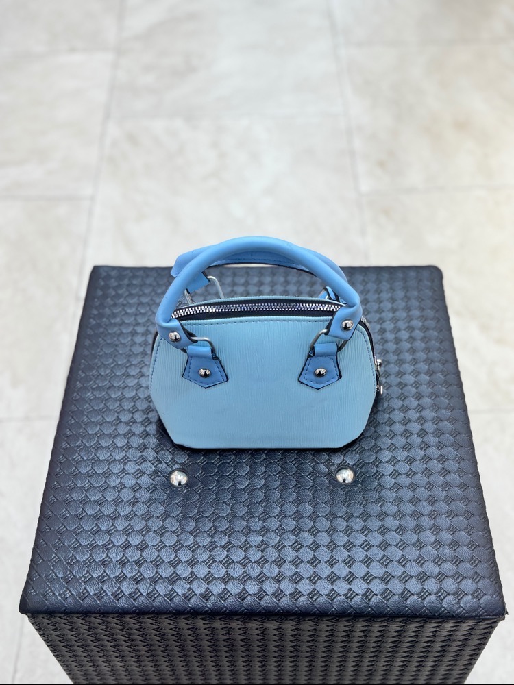 کیف دستی زنانه صندوقی مناسب روزمره و مهمانی